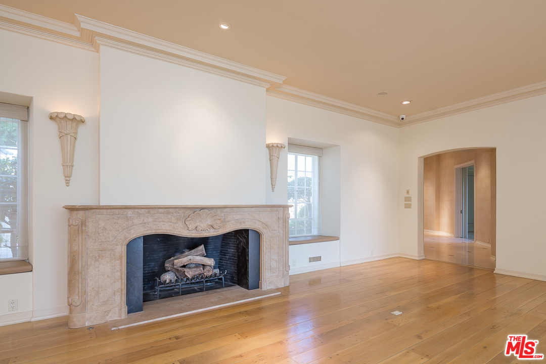 778 Sarbonne Road Los Angeles, CA 90077 - Photo 19 of 22