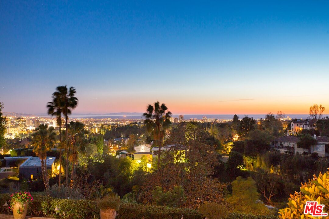 778 Sarbonne Road Los Angeles, CA 90077 - Photo 4 of 22