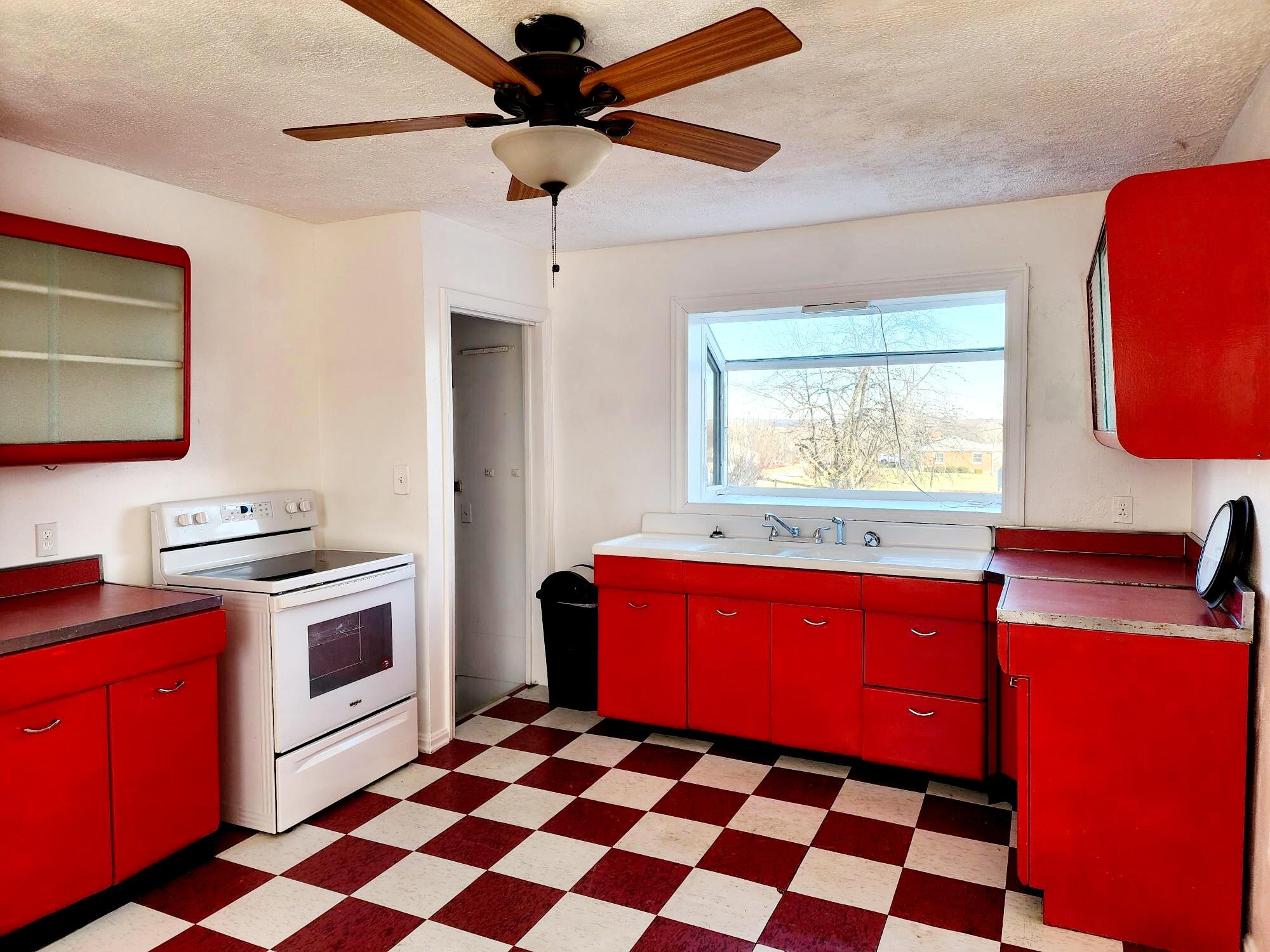 2322 Mechanicsburg Road Springfield, OH 45503 - Photo 6 of 18 Gallery Image 6