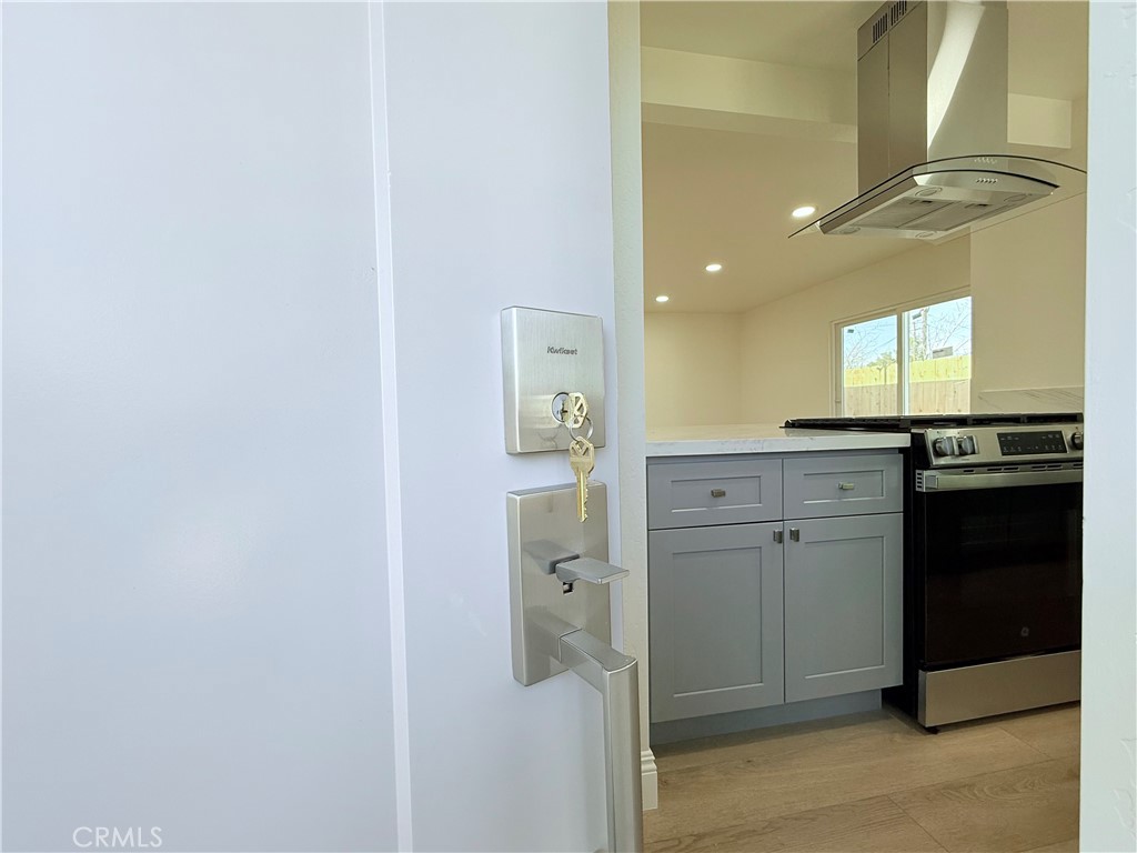 38835 Mesquite Road Palmdale, CA 93551 - Photo 5 of 41