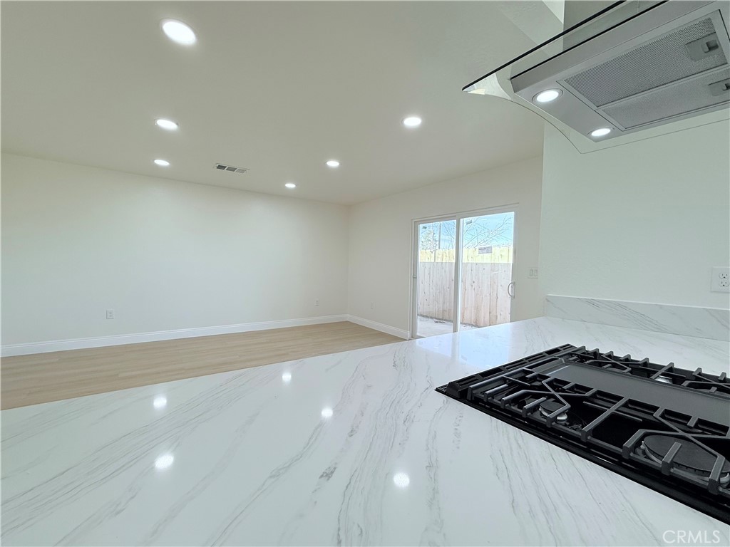 38835 Mesquite Road Palmdale, CA 93551 - Photo 8 of 41