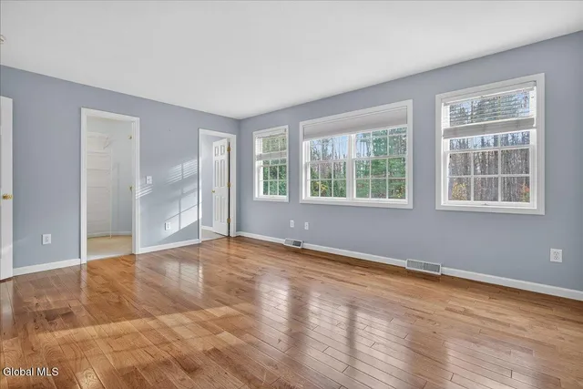 $499,000 | 15 Coneflower Court, Malta, NY 12020