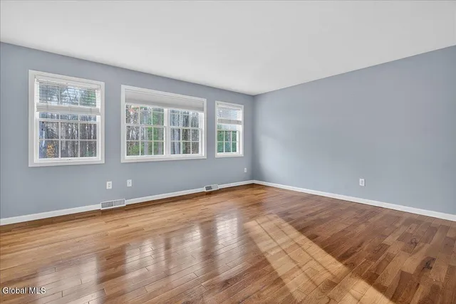 $499,000 | 15 Coneflower Court, Malta, NY 12020