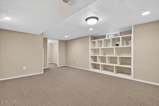 $499,000 | 15 Coneflower Court, Malta, NY 12020