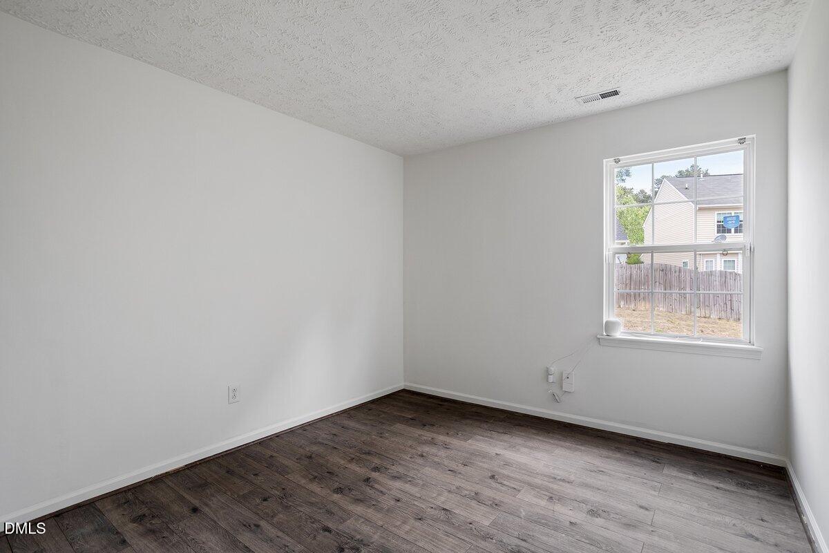 13 Intrepid Court Durham, NC 27703 - Photo 8 of 19