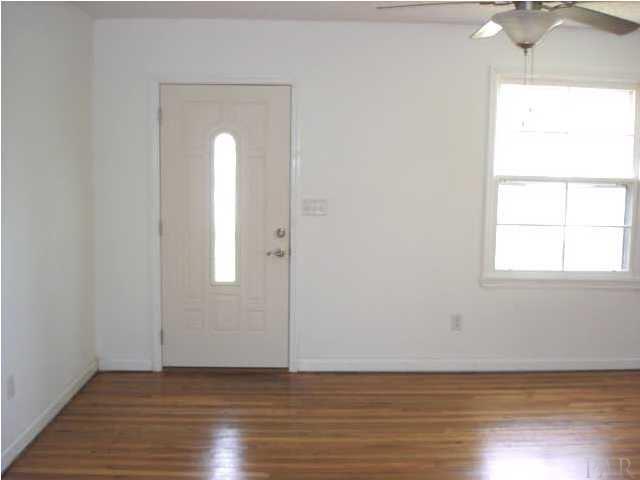 415 Gibbs Road Pensacola, FL 32507 - Photo 2 of 6