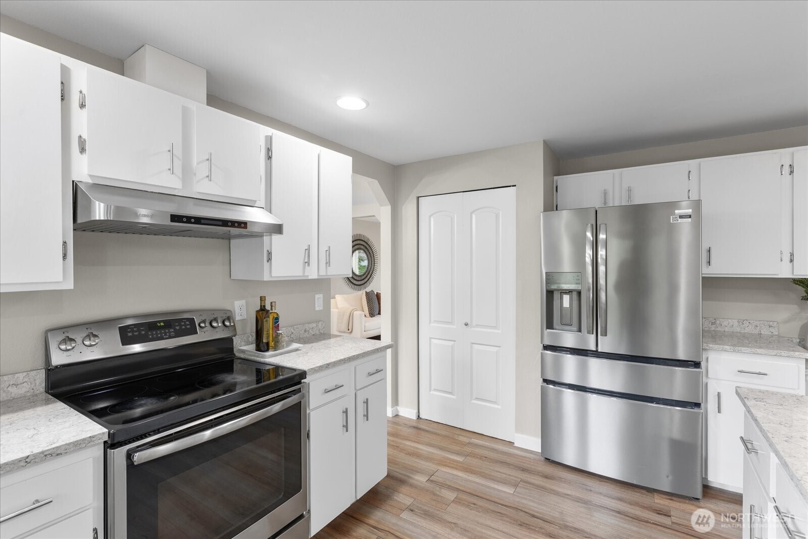 22621 8th Drive Southeast Bothell, WA 98021 - Photo 13 of 38