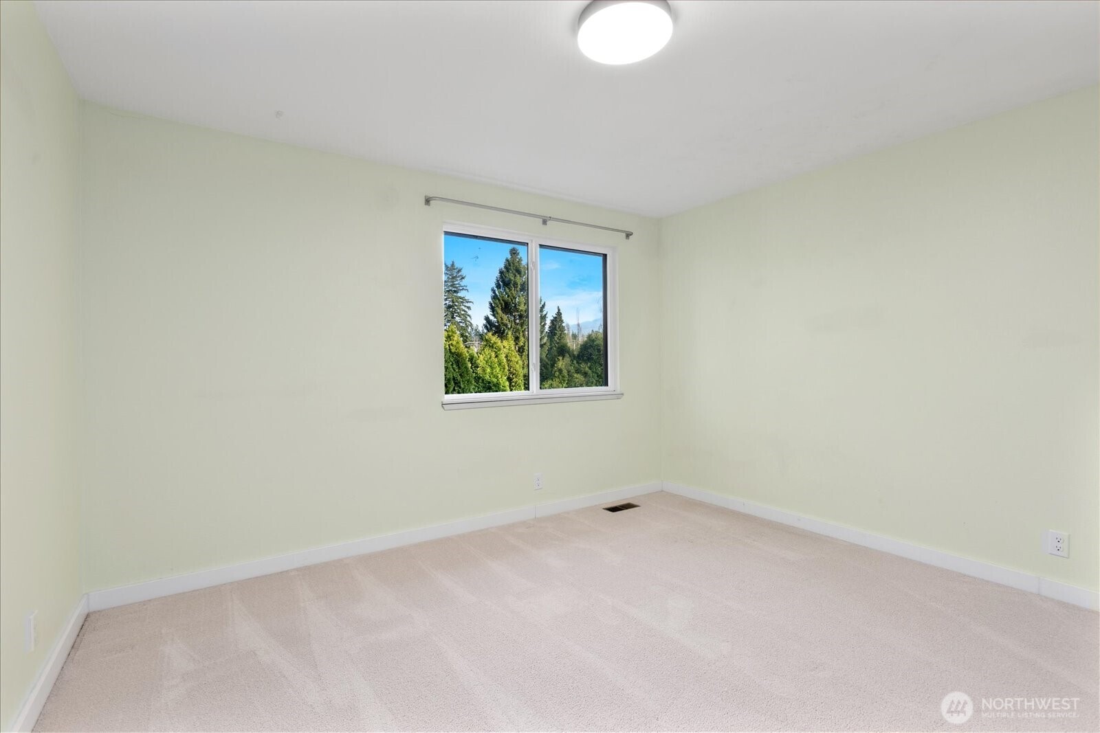 22621 8th Drive Southeast Bothell, WA 98021 - Photo 33 of 38