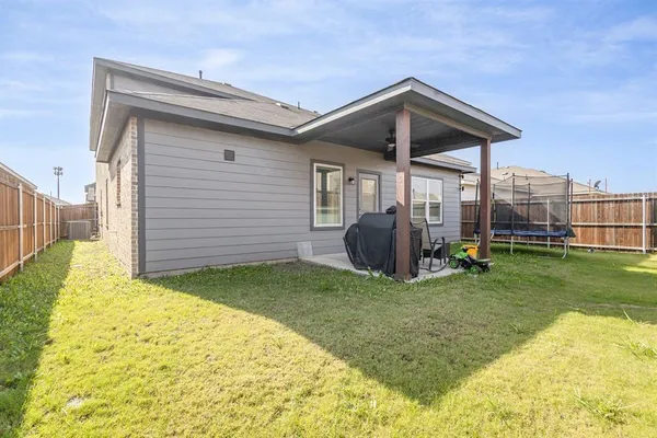 $450,000 | 2070 Hartley Drive, Forney, TX 75126