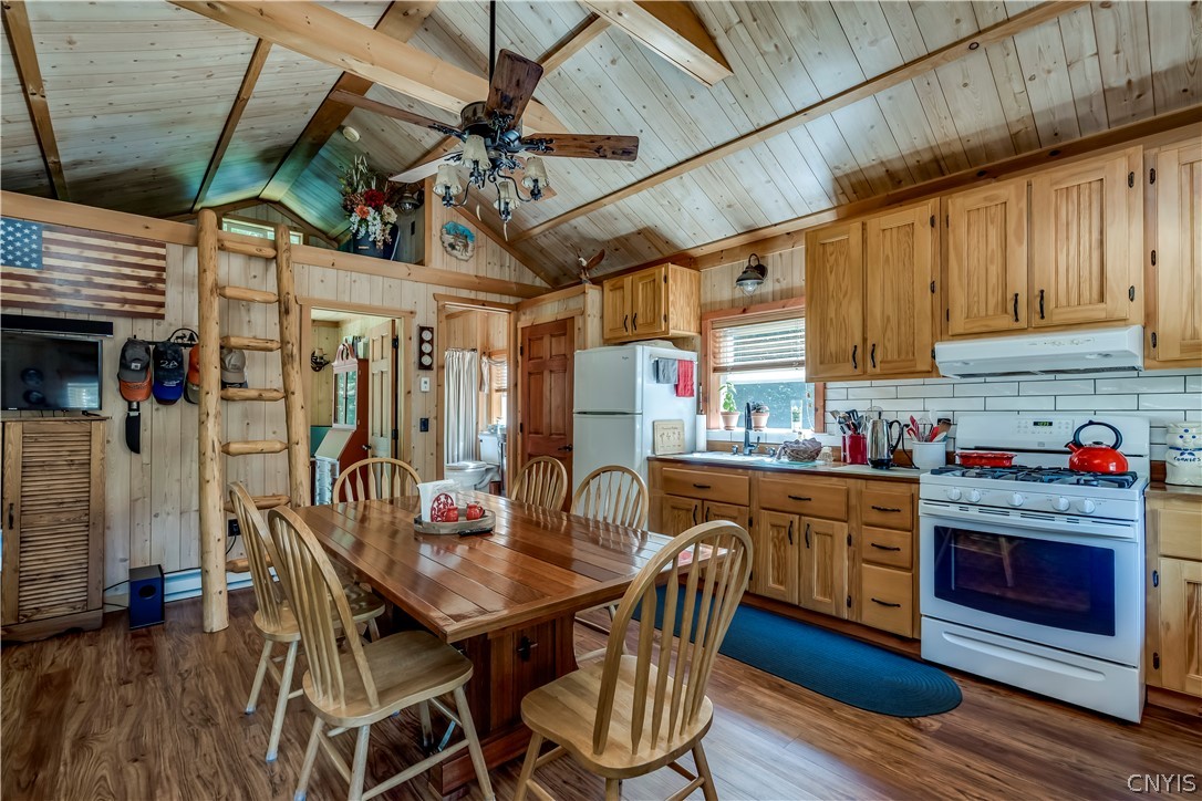 181 Bancroft Road Edwards, NY 13635 - Photo 5 of 42
