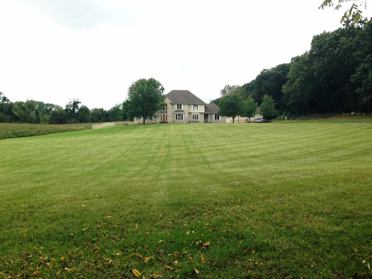 63787 Pine Road North Liberty, IN 46554 - Photo 2 of 31 Gallery Image 2