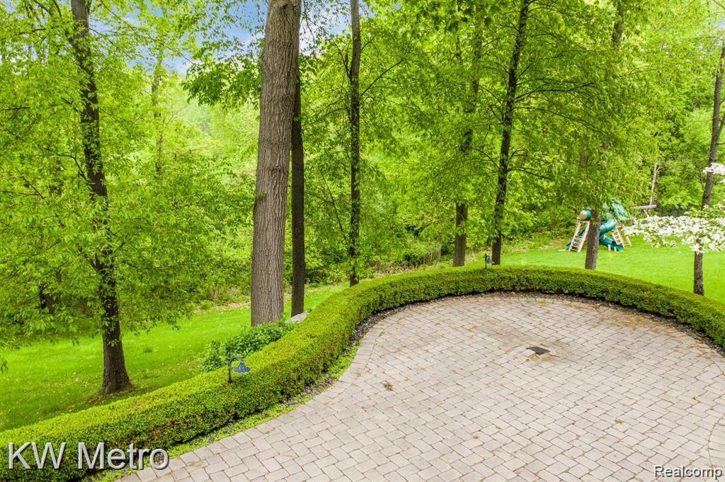 4640 Wind Ridge Court Rochester, MI 48306 - Photo 53 of 59