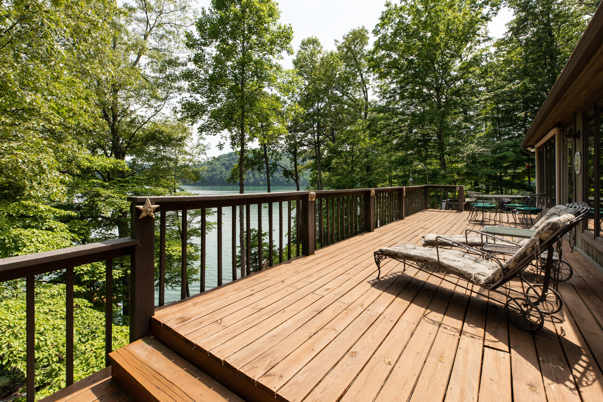 1375 Cove Pointe Road La Follette, TN 37766 - Photo 33 of 39 1375 Cove Pointe Rd-28