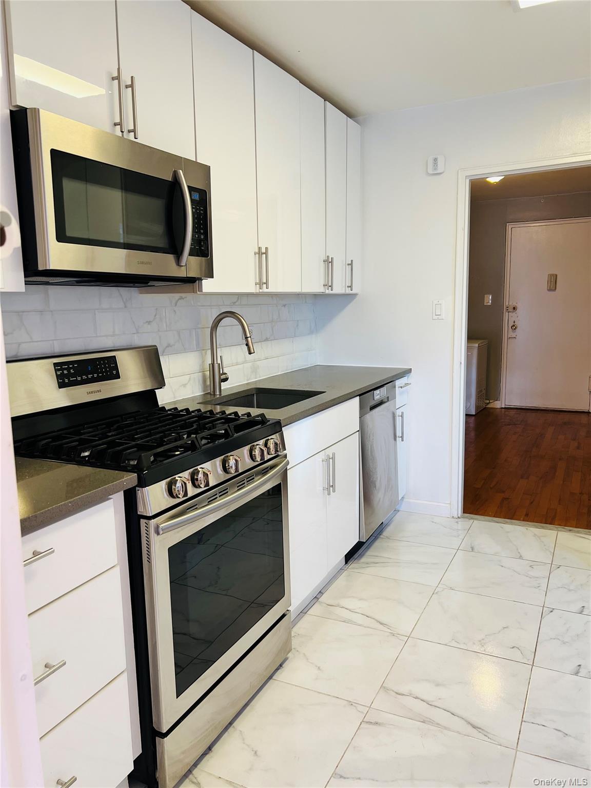 99-10 60th Avenue, Unit 5F Queens, NY 11368 - Photo 10 of 19