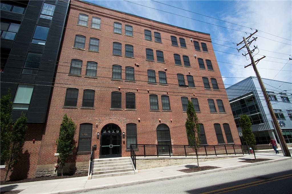 2419 Smallman Street, Unit 306 Pittsburgh, PA 15222 - Photo 1 of 10