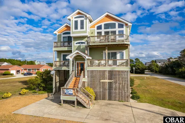 $639,900 | 25203 Bold Dune Drive, Waves, NC 27982