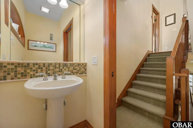 $649,000 | 25203 Bold Dune Drive, Waves, NC 27982