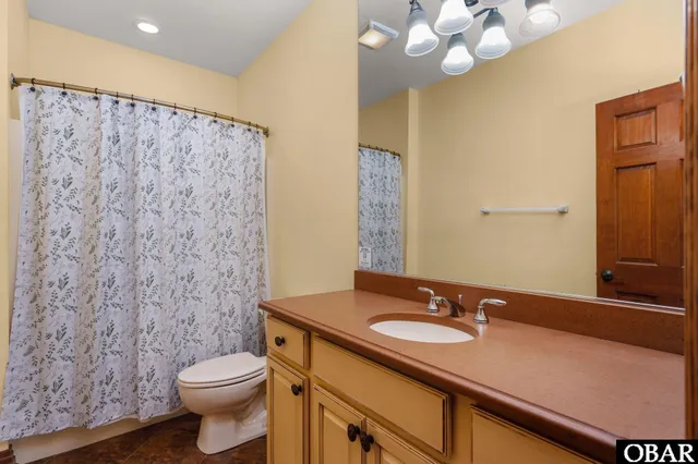 $649,000 | 25203 Bold Dune Drive, Waves, NC 27982