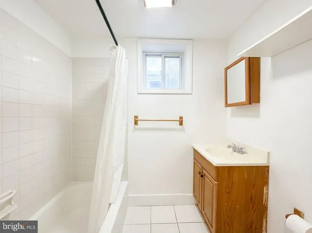 $2,875 | 2040 North Carlisle Street, Philadelphia, PA 19121