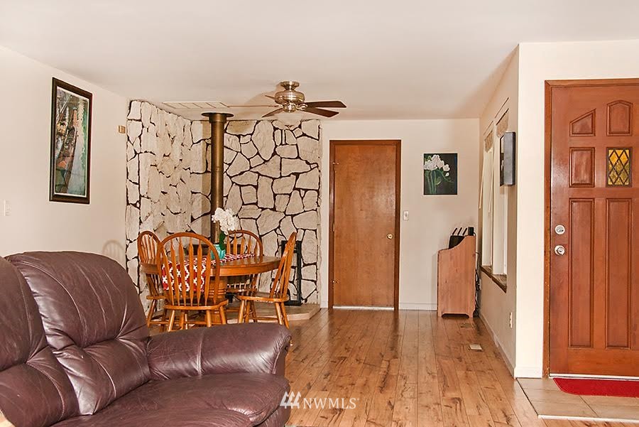 6925 Prairie Ridge Drive Northeast Olympia, WA 98516 - Photo 4 of 24