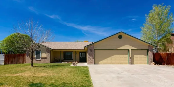 $559,900 | 801 Cresthaven Drive, Fruita, CO 81521