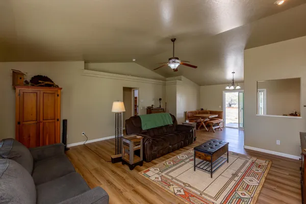 $559,900 | 801 Cresthaven Drive, Fruita, CO 81521