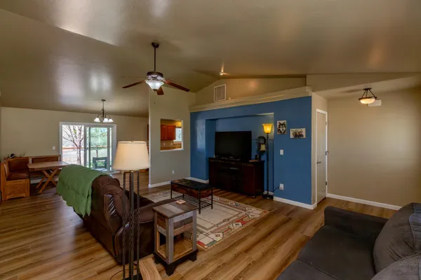 $559,900 | 801 Cresthaven Drive, Fruita, CO 81521