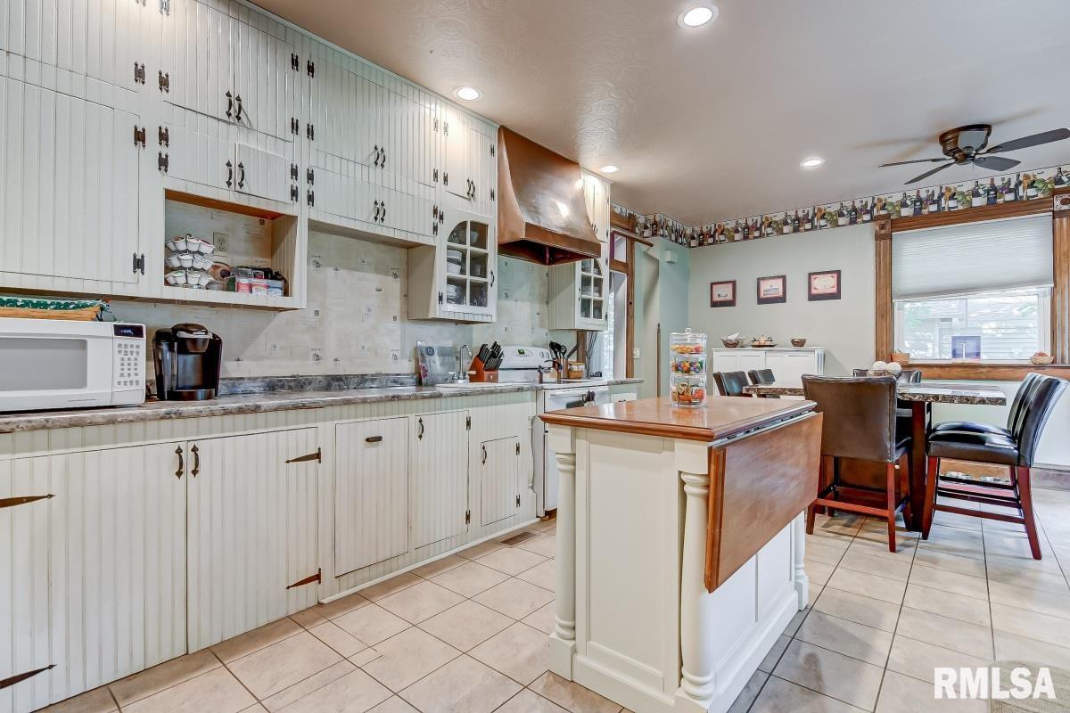 315 East Keys Avenue Springfield, IL 62702 - Photo 14 of 39