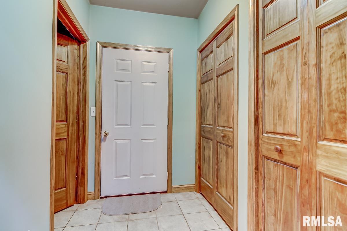 315 East Keys Avenue Springfield, IL 62702 - Photo 18 of 39