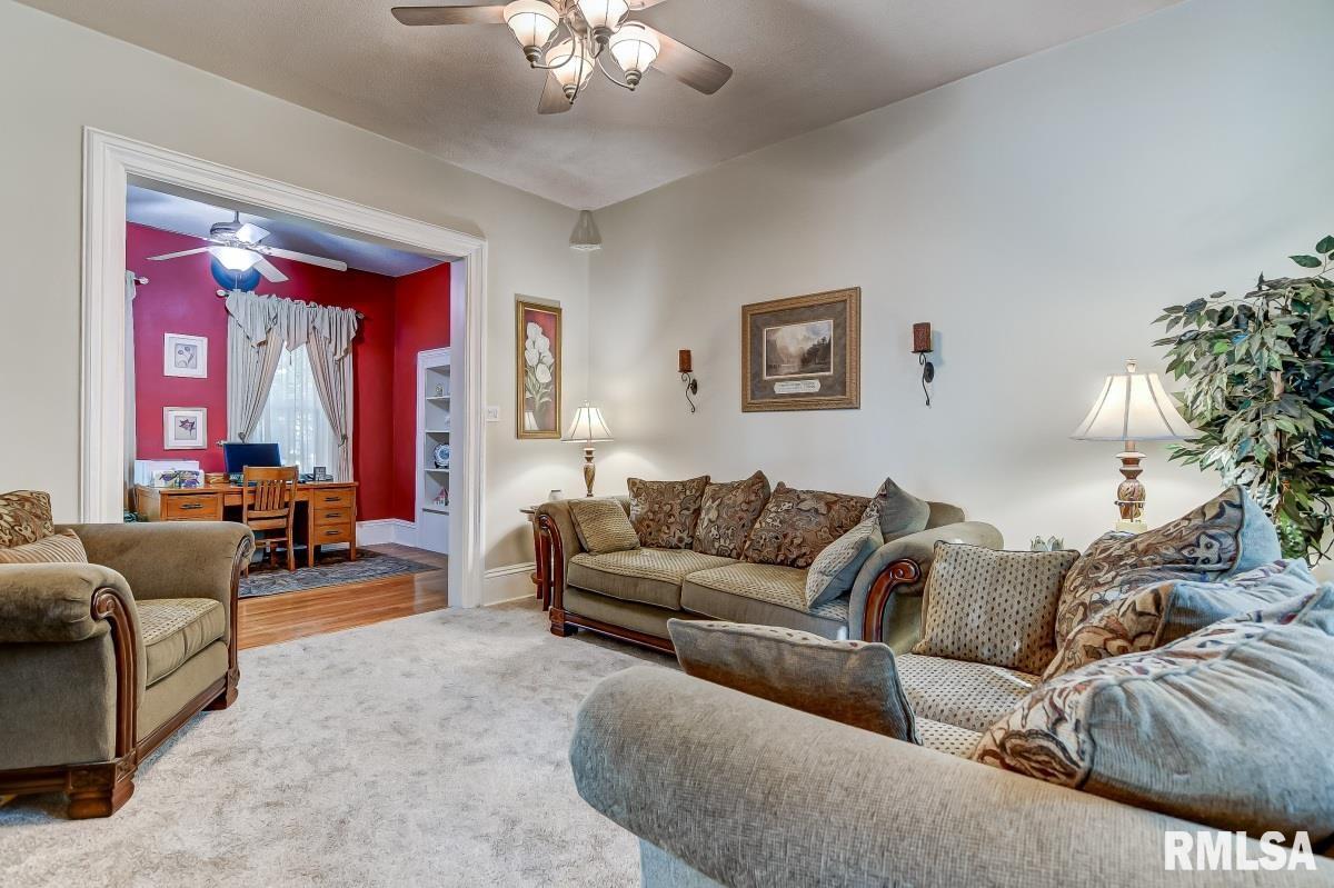 315 East Keys Avenue Springfield, IL 62702 - Photo 6 of 39