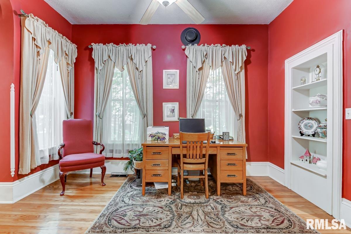 315 East Keys Avenue Springfield, IL 62702 - Photo 7 of 39