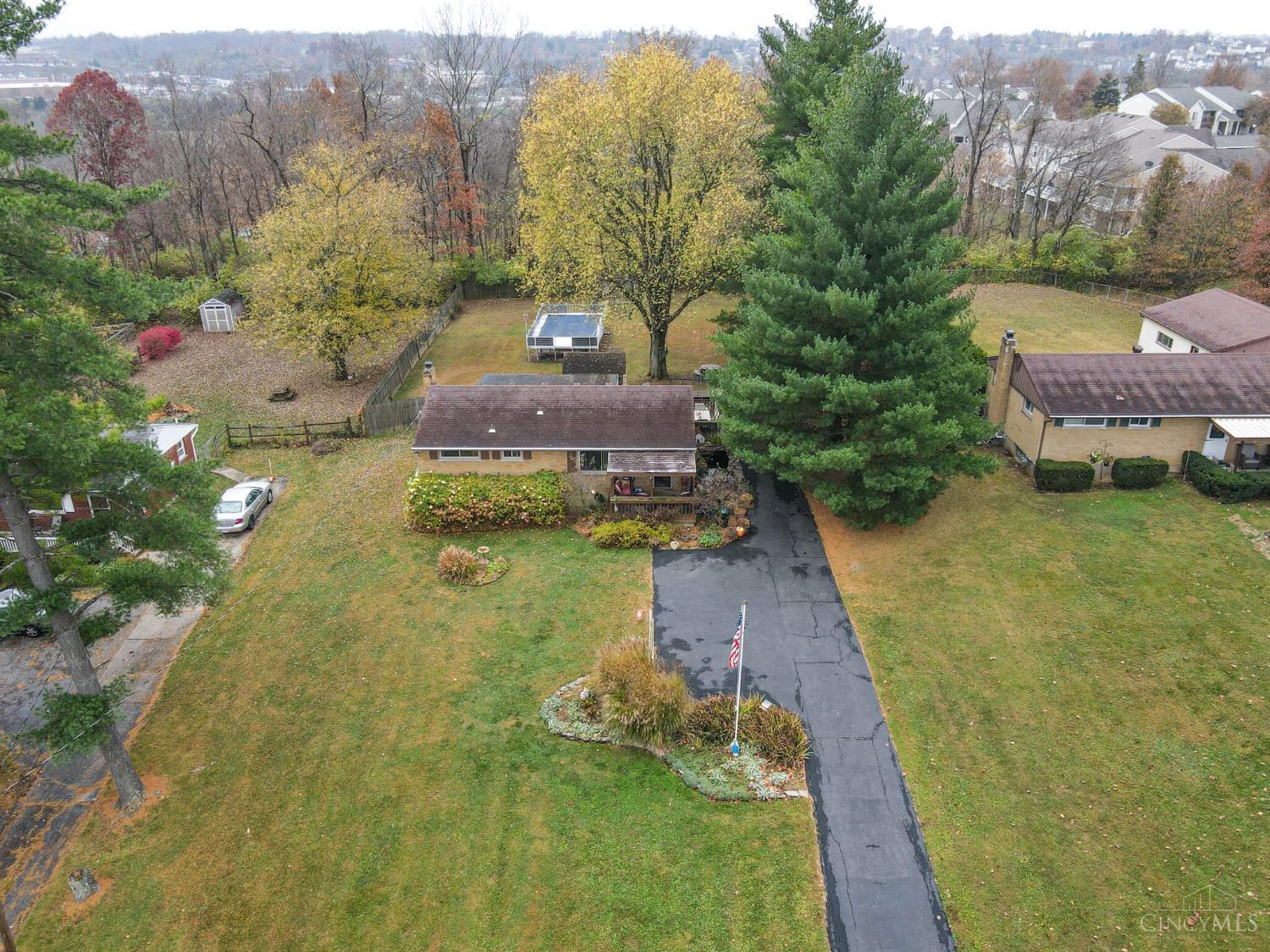 5915 Snyder Road Cincinnati, OH 45247 - Photo 39 of 45