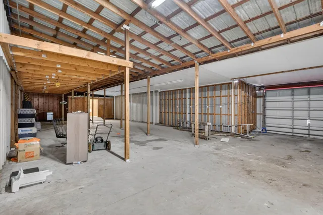 $2,500,000 | 2625 Highway 441, Okeechobee, FL 34974