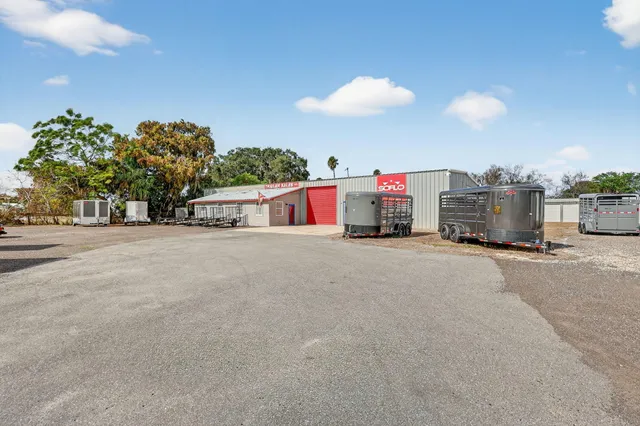 $2,500,000 | 2625 Highway 441, Okeechobee, FL 34974