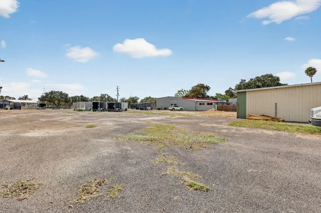 $2,500,000 | 2625 Highway 441, Okeechobee, FL 34974