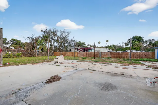 $2,500,000 | 2625 Highway 441, Okeechobee, FL 34974