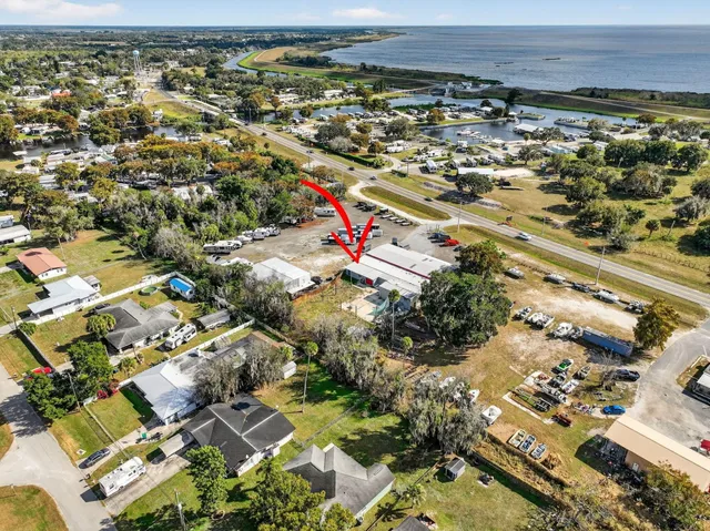 $2,500,000 | 2625 Highway 441, Okeechobee, FL 34974