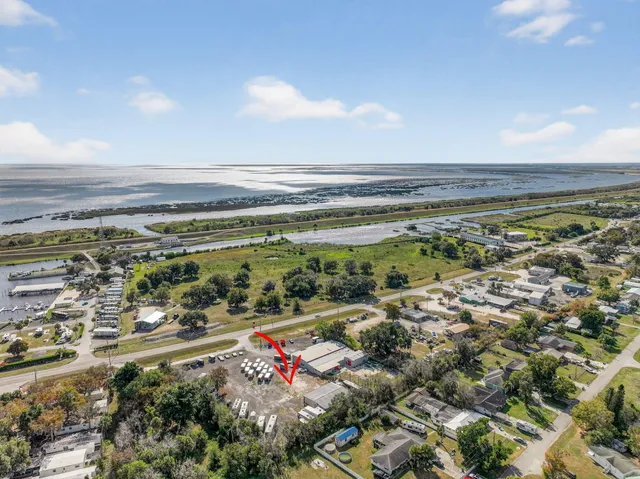 $2,500,000 | 2625 Highway 441, Okeechobee, FL 34974