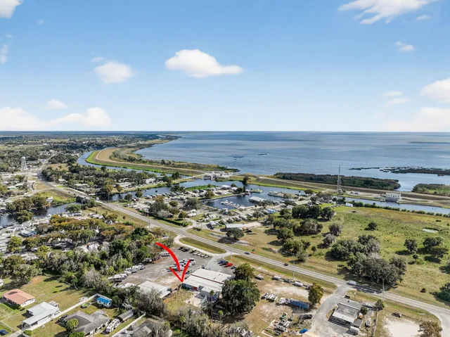 $2,500,000 | 2625 Highway 441, Okeechobee, FL 34974