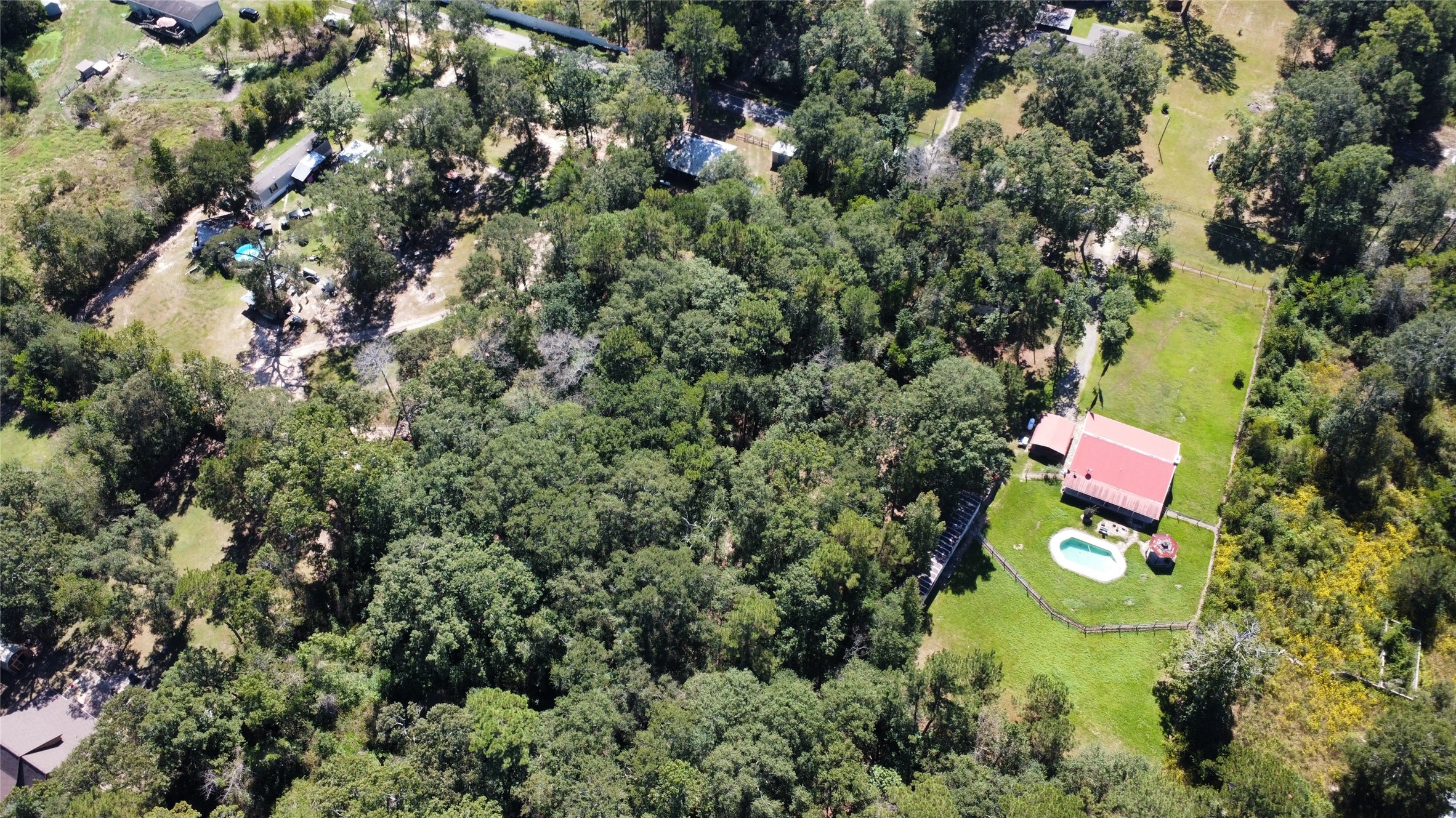 402 County Road 3708 Splendora, TX 77372 - Photo 16 of 17