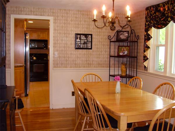 73 Ledgewood Road Dedham, MA 02026 - Photo 9 of 18 Gallery Image 9