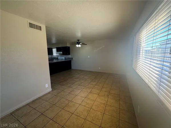 $850 | 4360 Twin View Circle, Unit 2, Las Vegas, NV 89121