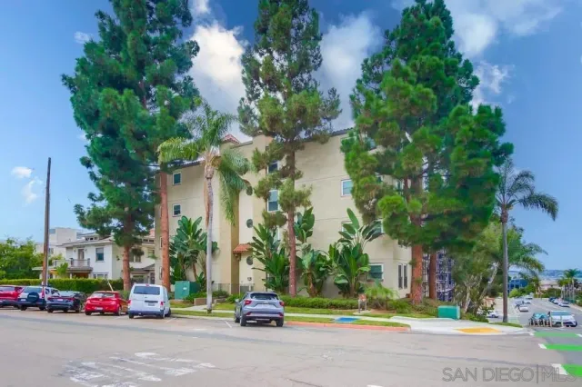 $849,900 | 2445 Brant Street, Unit 612, San Diego, CA 92101