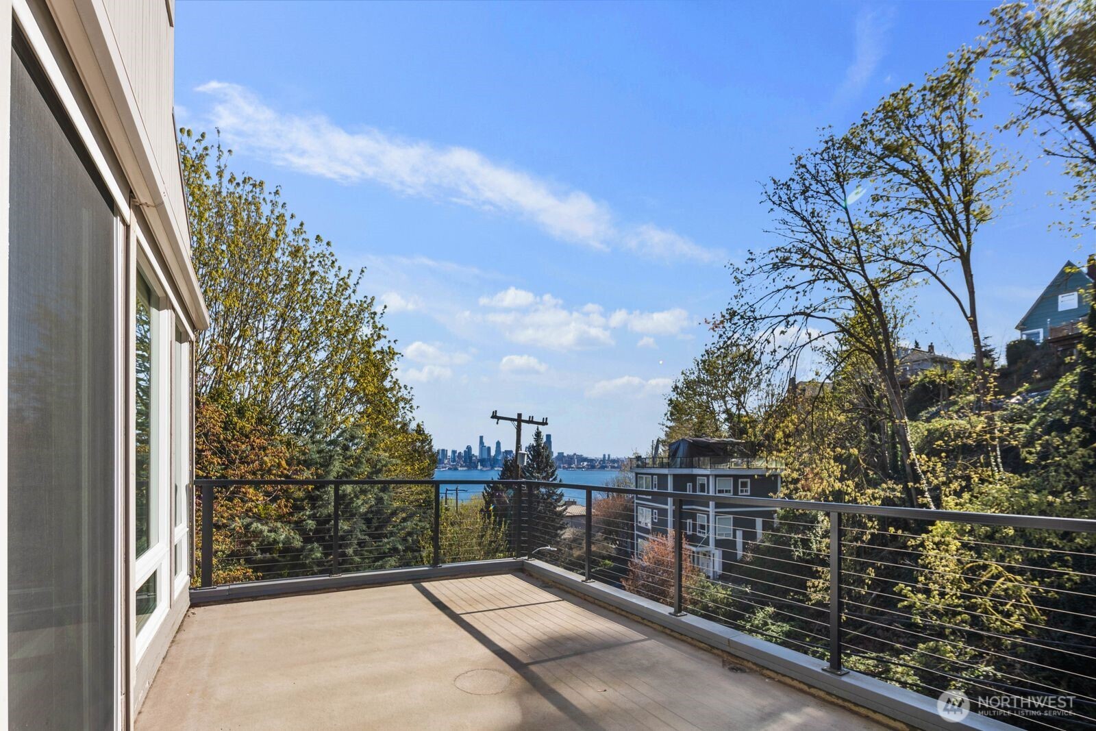 1717 Ferry Avenue Southwest Seattle, WA 98116 - Photo 13 of 40