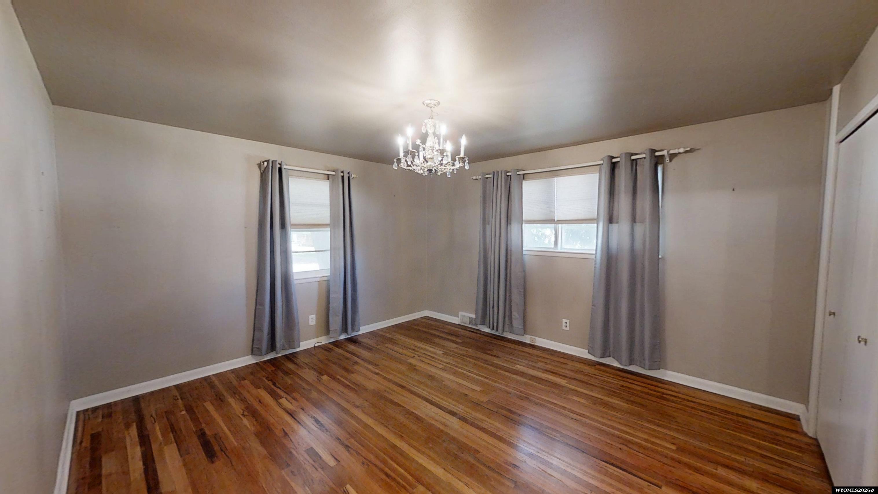 241 West 11th Street Casper, WY 82601 - Photo 5 of 35