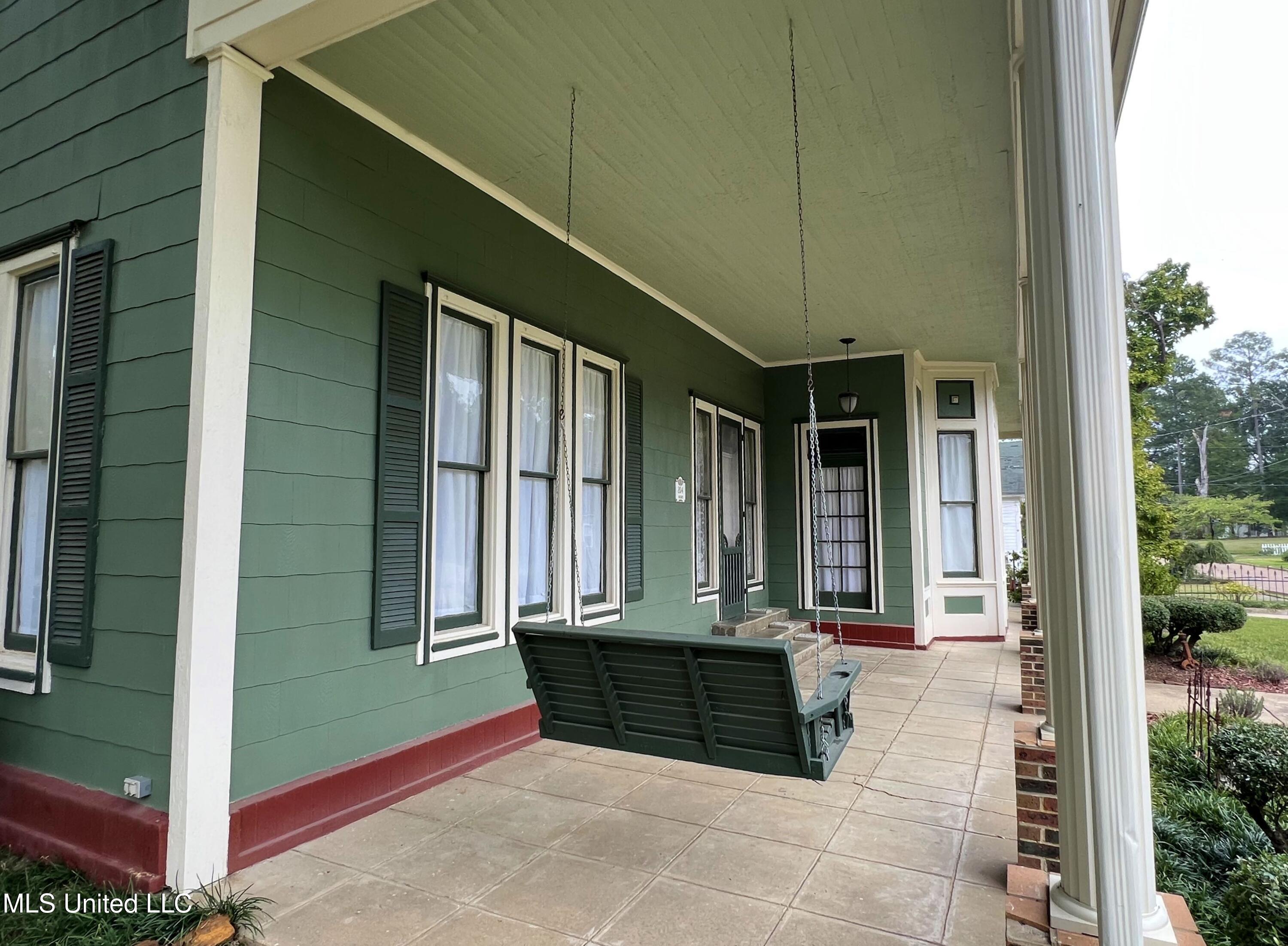204 Ratliff Street Winona, MS 38967 - Photo 8 of 62 204 Ratliff 7