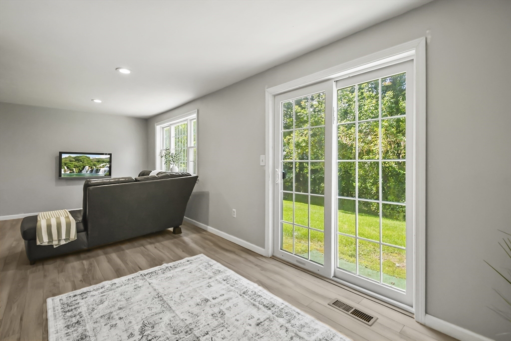 33 Kennedy Drive, Unit 33 Chelmsford, MA 01863 - Photo 11 of 28