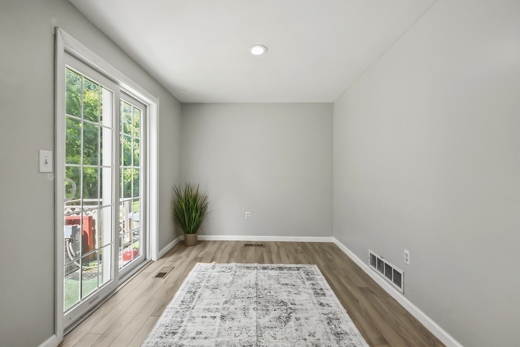 33 Kennedy Drive, Unit 33 Chelmsford, MA 01863 - Photo 12 of 28