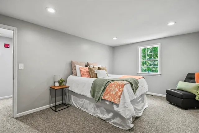 $399,000 | 33 Kennedy Drive, Unit 33, Chelmsford, MA 01863