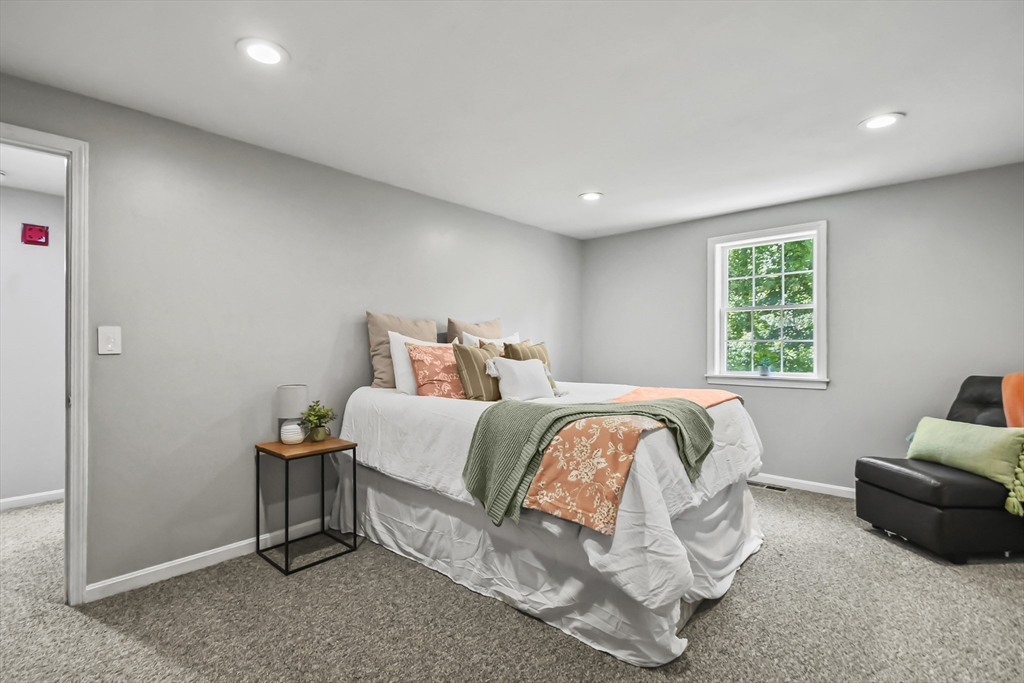 33 Kennedy Drive, Unit 33 Chelmsford, MA 01863 - Photo 14 of 28